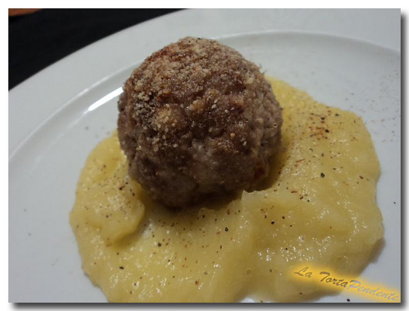 Polpette e fonduta con nocciola